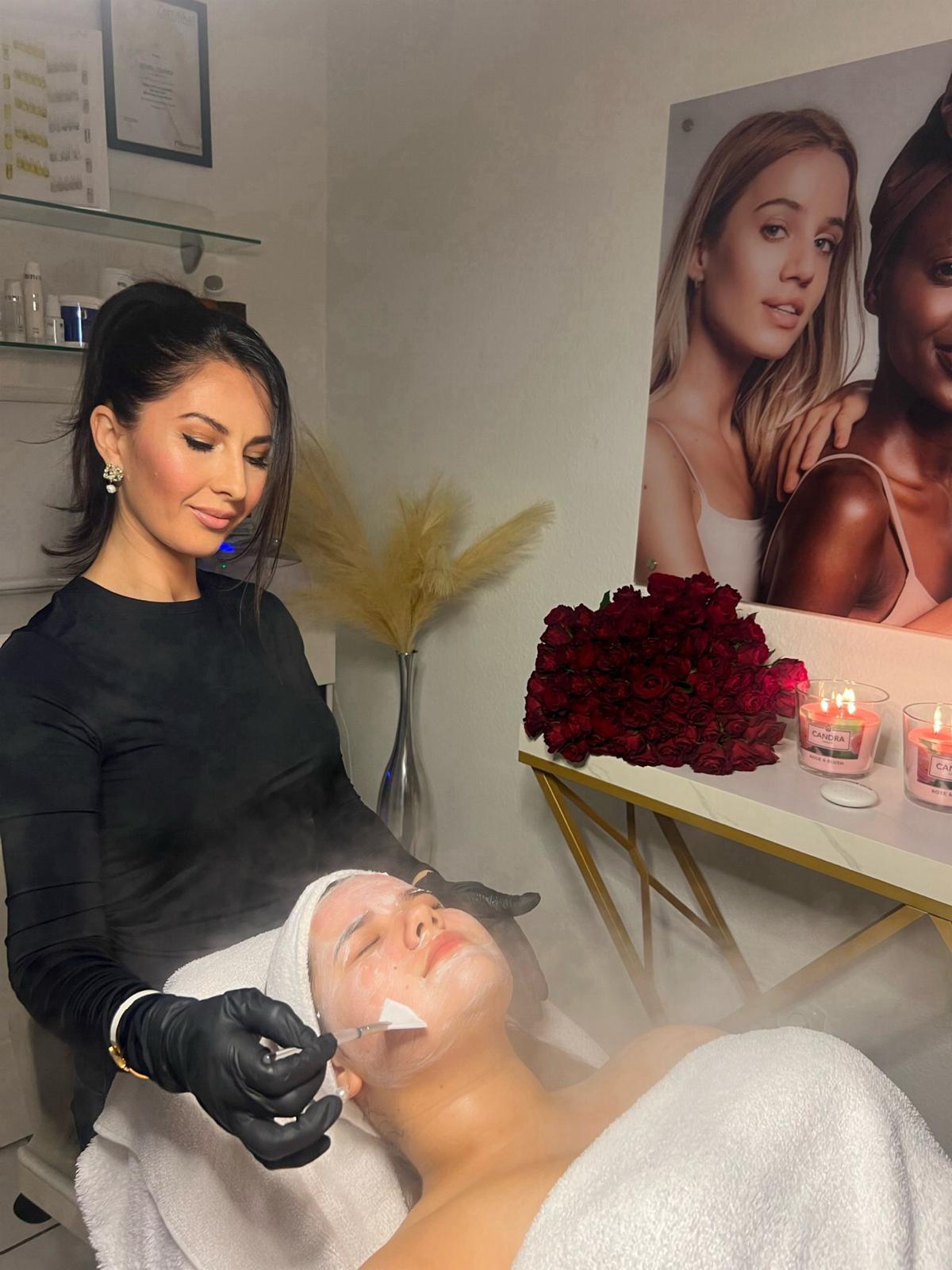 Gesichtsbehandlungen